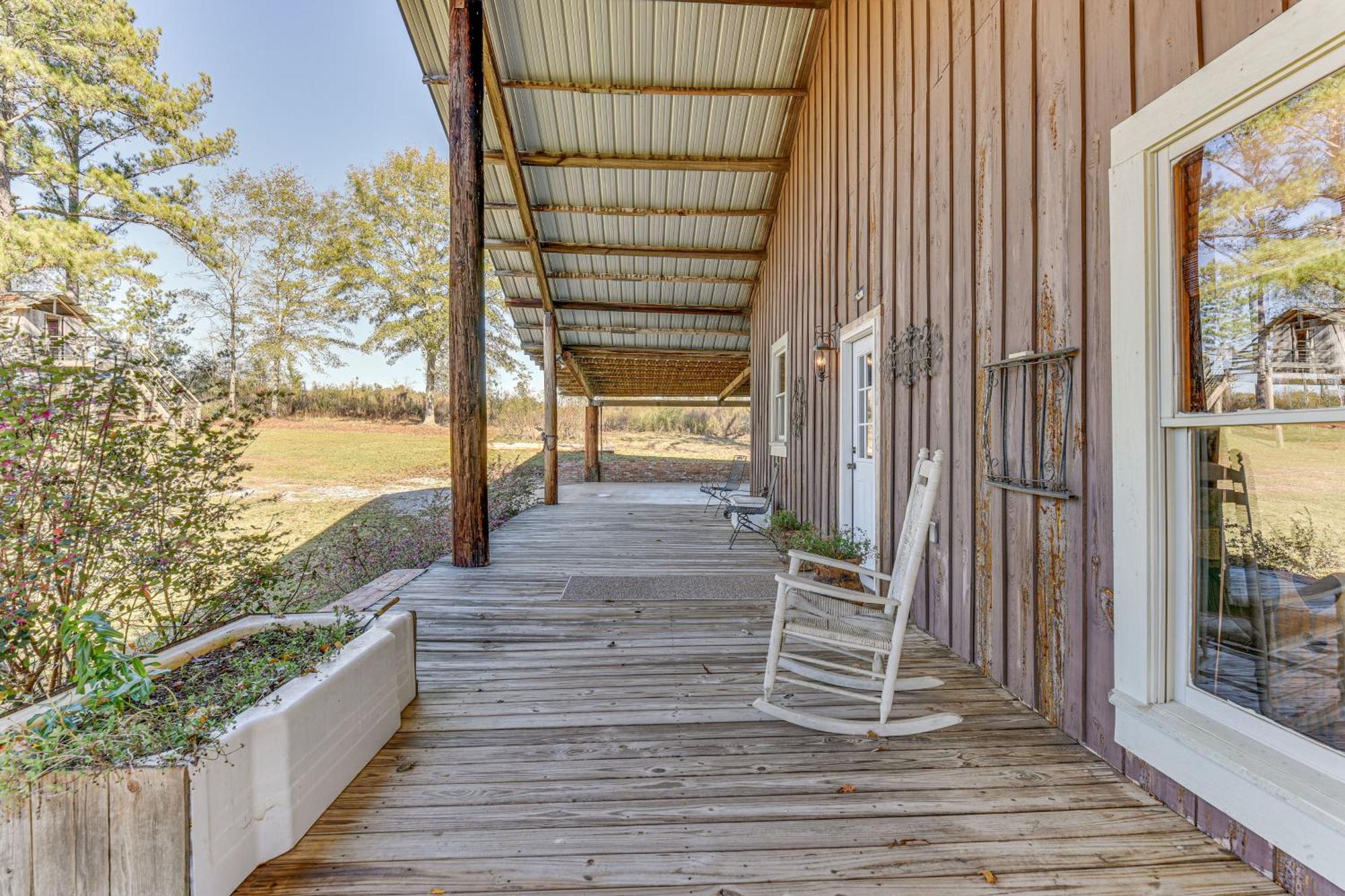 Pet-Friendly Opp Vacation Rental With Spacious Deck! Exterior photo